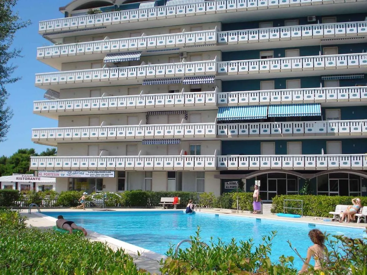Apartment In Porto Santa Margherita 40140