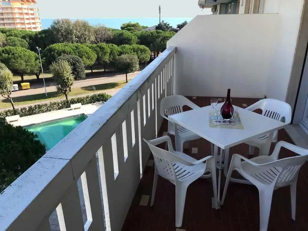Apartment In Porto Santa Margherita 40140 0*, Порто-Санта-Маргерита-ди-Каорле